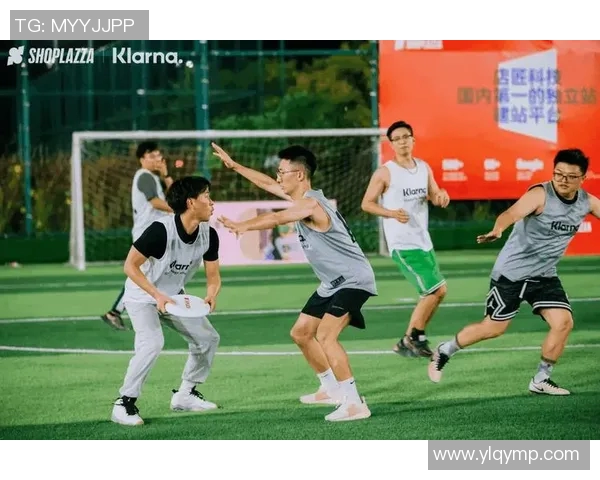 武汉飞盘队耐力争议引发热议运动员训练与比赛表现的深度探讨